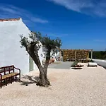 Casa Da Oliveira - Monte Branco بيت للعطل